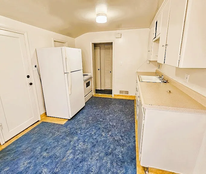 732 S McClelland St — Photo 5