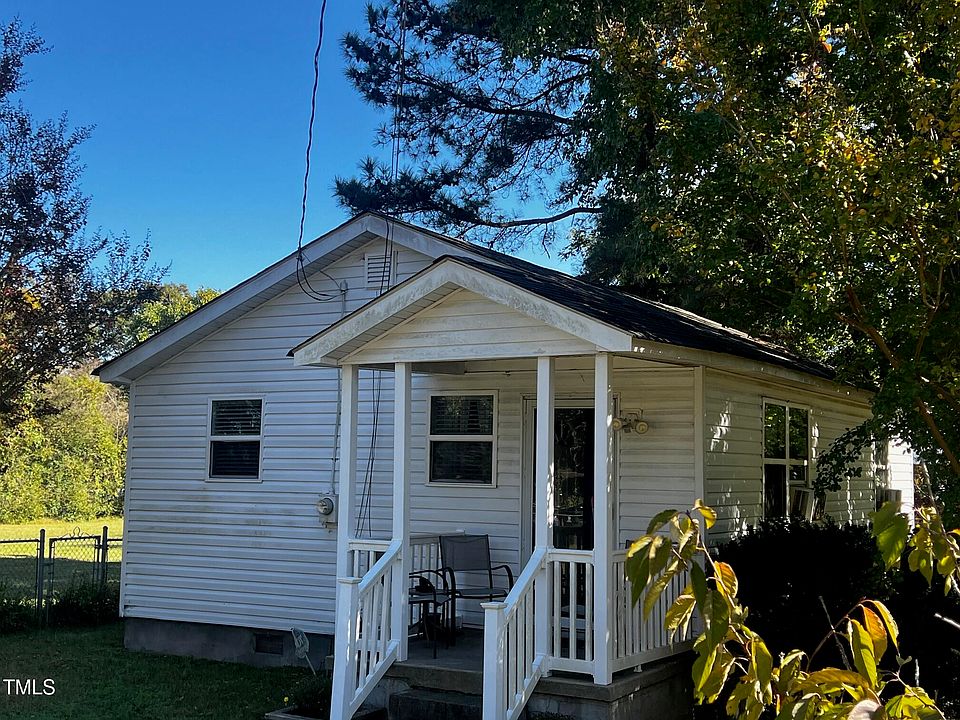 1st image of 208 Windimere Ave