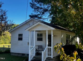208 Windimere Ave, Oxford, NC 27565