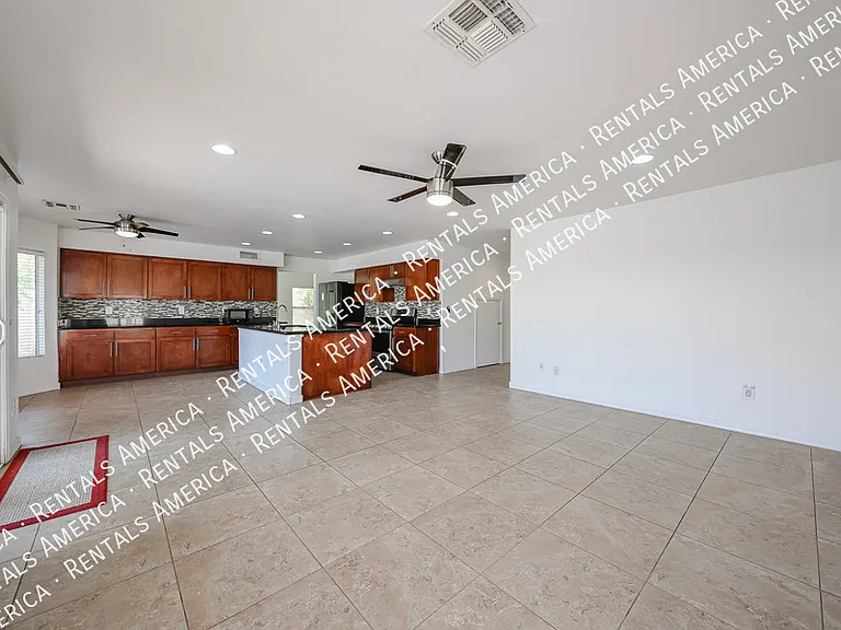 820 N Granada Dr — Photo 21