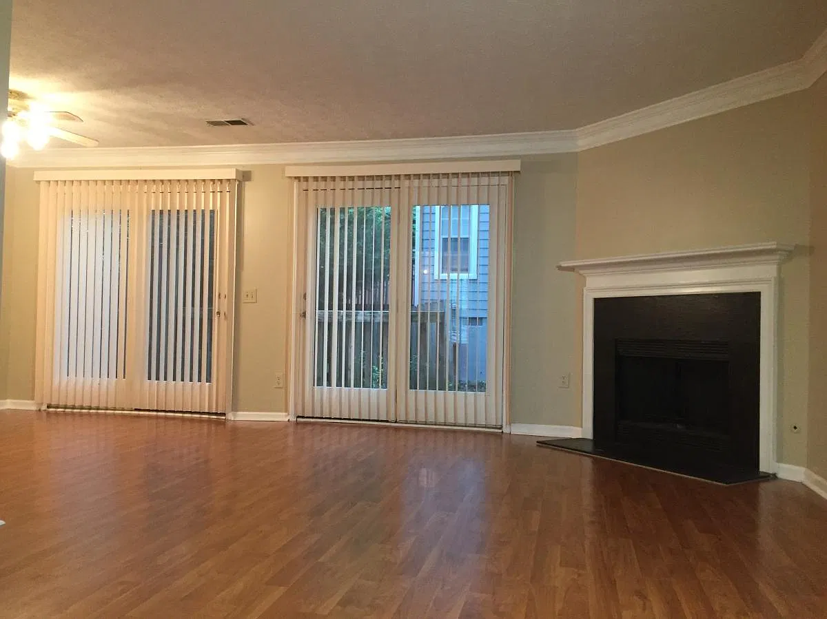 2 bed, 2.5 bath, 1700 sqft, $1,600 — Photo 4
