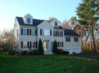 26 Delucia Way, North Andover, MA 01845