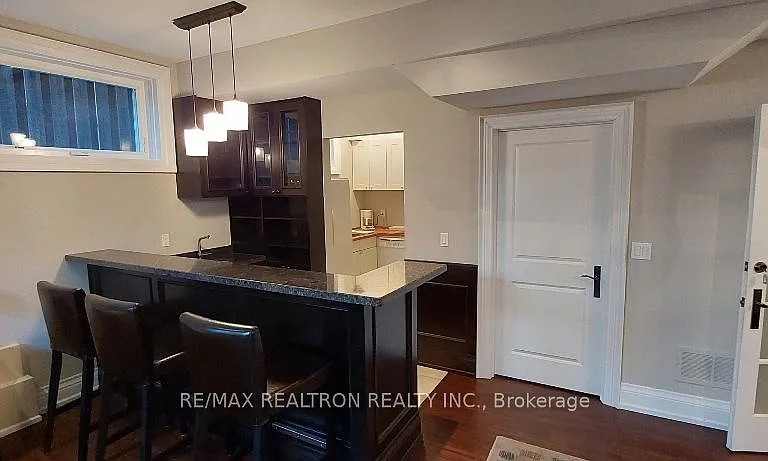 176 Alfred Ave #BASEMENT — Photo 2