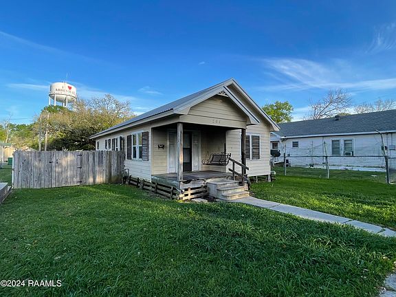 2nd image of 204 Donald Frederick Blvd