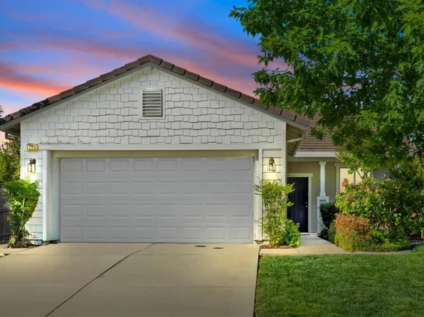 180 Rock House Cir S, Sacramento, CA 95835