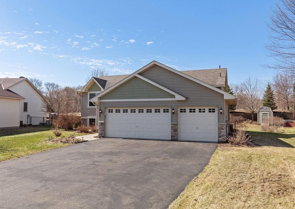 720 Danube Ave, Shakopee, MN 55379 Zillow