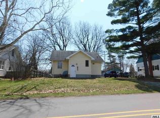 565 Andrew Ave, Jackson, MI 49202