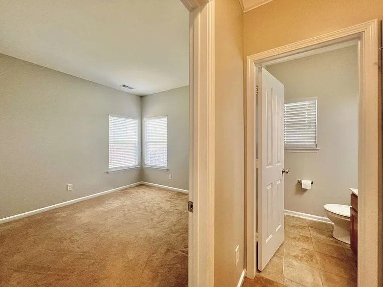 16310 Raptor Ct — Photo 16