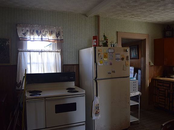 4th image of 510 Pauline Ave