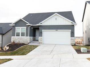 1431 W Russo Dr, Saratoga Springs, UT 84045