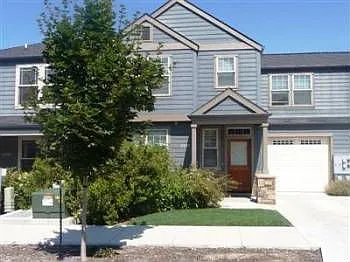 2227 Dollarhide Way photo 1