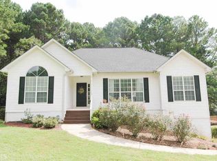 12 Buck Trl, Newnan, GA 30265