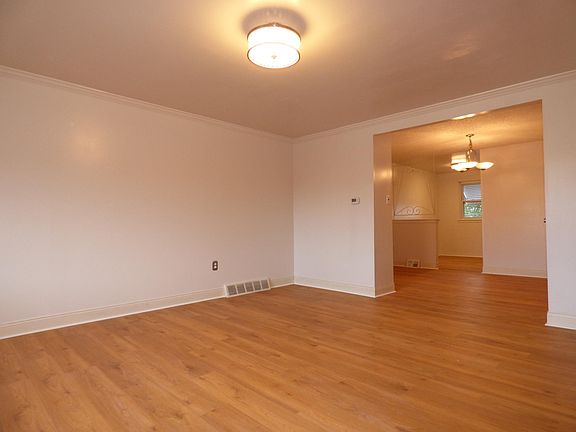 Living Room & Dinner Room