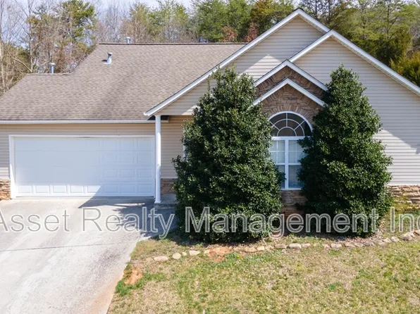 506 Drakewood Rd, Knoxville, TN 37924