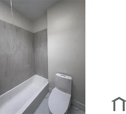1020 N Rosedale St — Photo 6