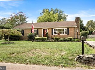 29 Linden Rd, Bordentown, NJ 08505