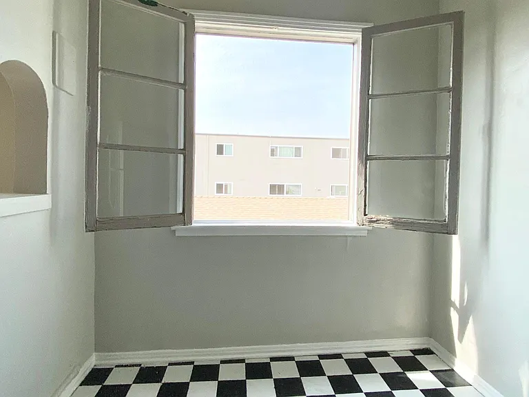 5623 Virginia Ave #204 — Photo 4