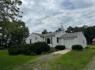 28785 280th St, Shell Rock, IA 50670