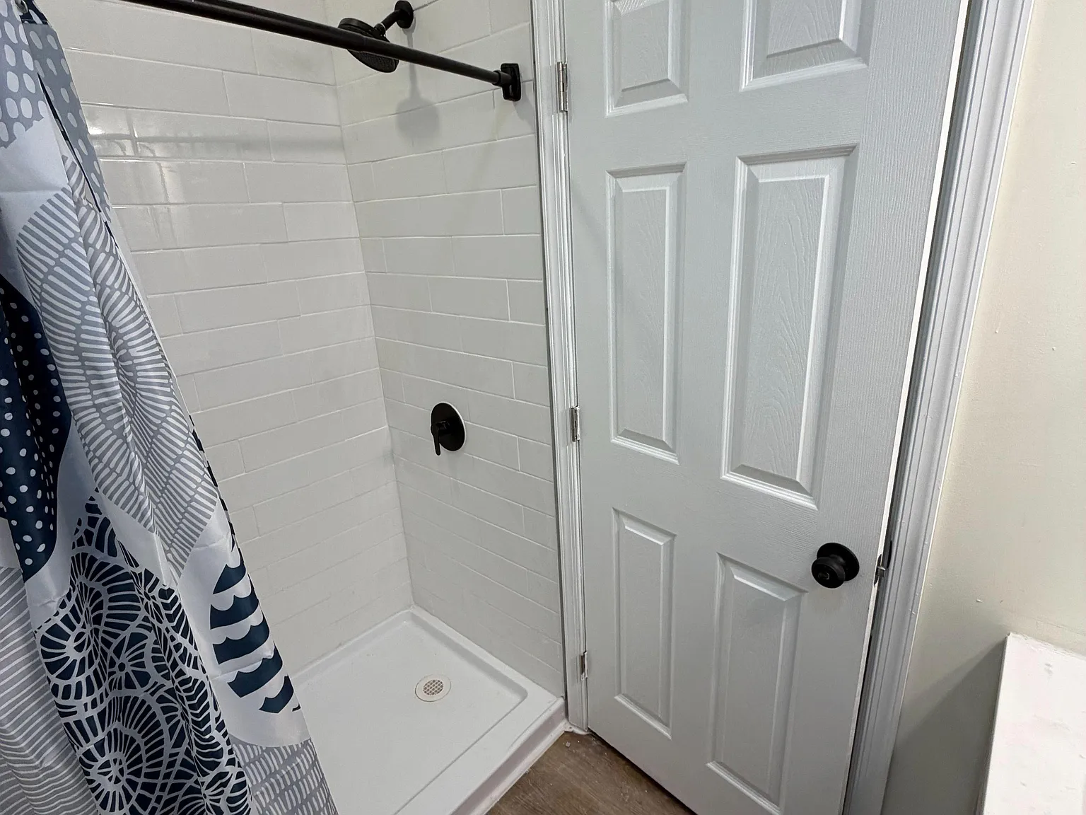 4 bed, 4.0 bath, 2800 sqft, $797 — Photo 4
