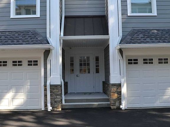 4th image of 273 Broadway Unit 3