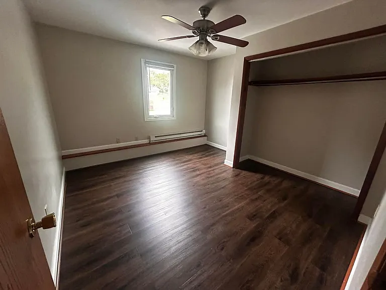 43 McCulloh St — Photo 8