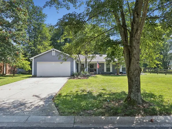 8710 Creekwood Dr, Maineville, OH 45039