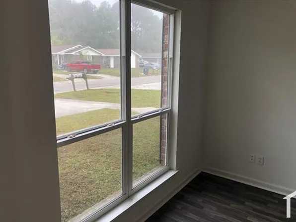 128 Langley Dr #C, Summerville, SC 29485