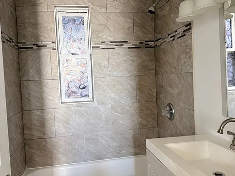 8438 S Baltimore Ave — Photo 11