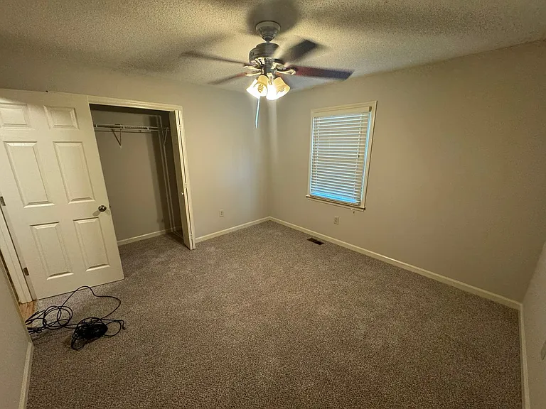 435 Brookstone Dr — Photo 14