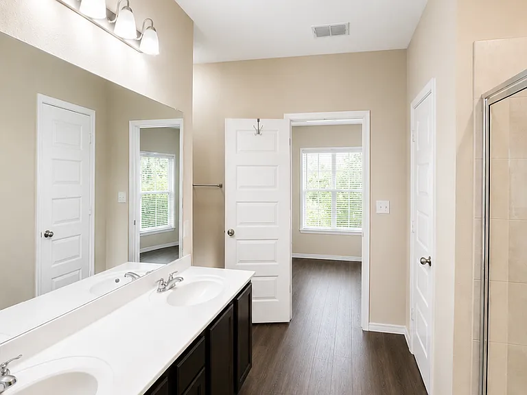 13413 Carter Cv — Photo 17