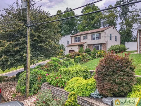 167 Kimberly Rd, Colonia, NJ 07067