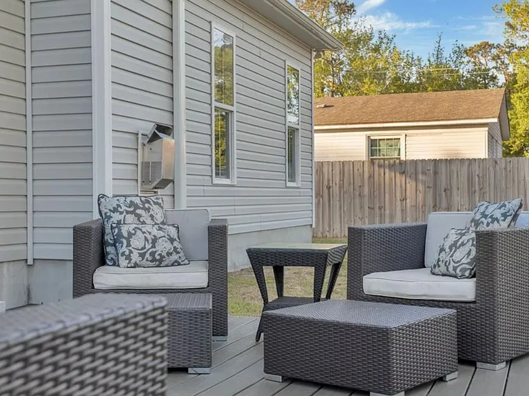 6712 Kenmore Dr — Photo 25
