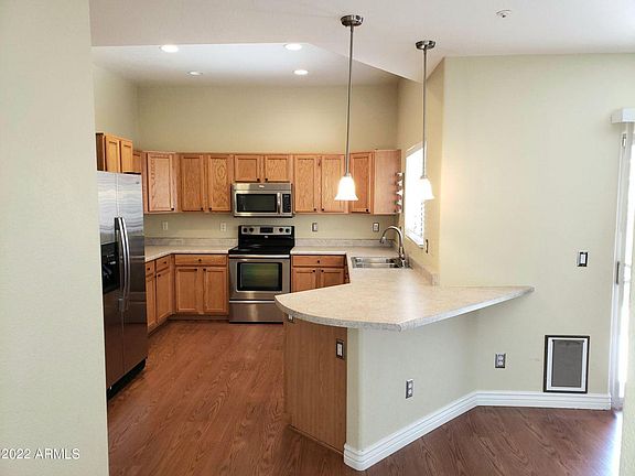 3rd image of 15825 N Hidden Valley Ln