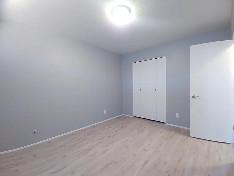 Contemporary, Loaded 2 Bed 2 Bath Apartment on Conchas Park — Photo 29