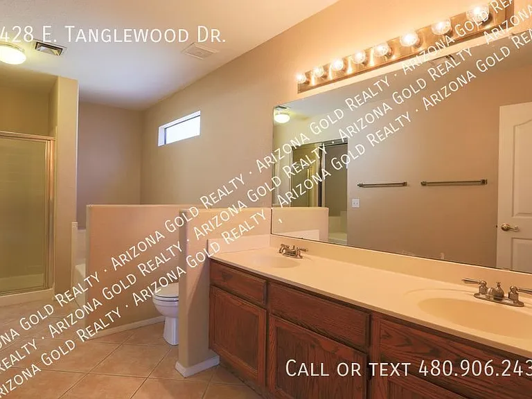 4428 E Tanglewood Dr — Photo 14