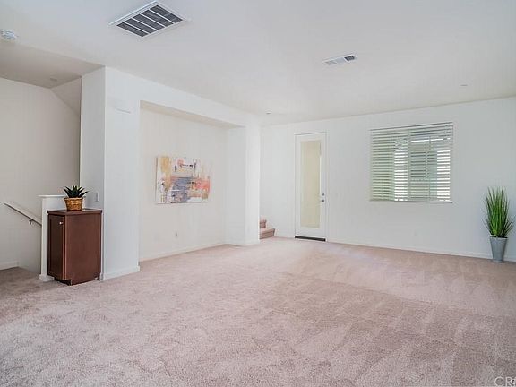4th image of 837 Sunburst Way #12