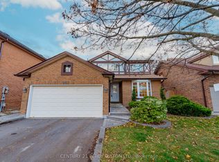 967 Glenanna Rd, Pickering, ON L1V5E3