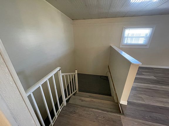 5th image of 121 Whippoorwill Dr