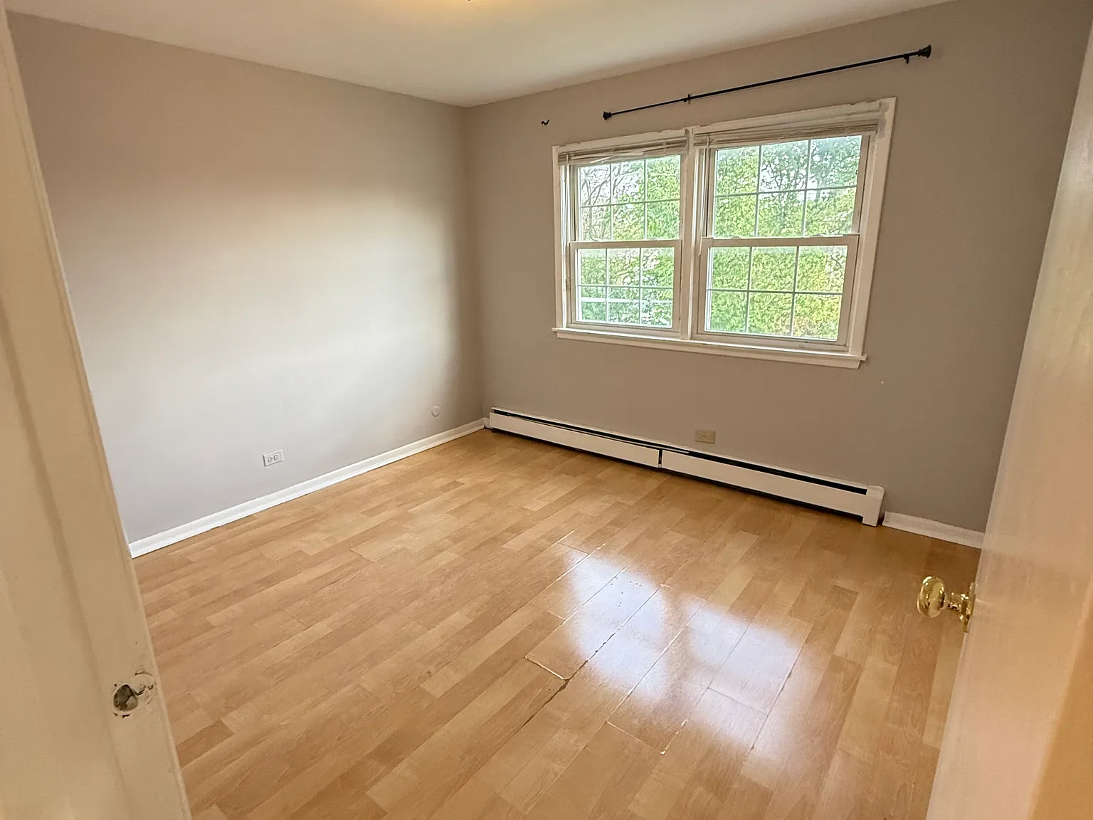 2 bed, 850 sqft, $1,525 — Photo 2