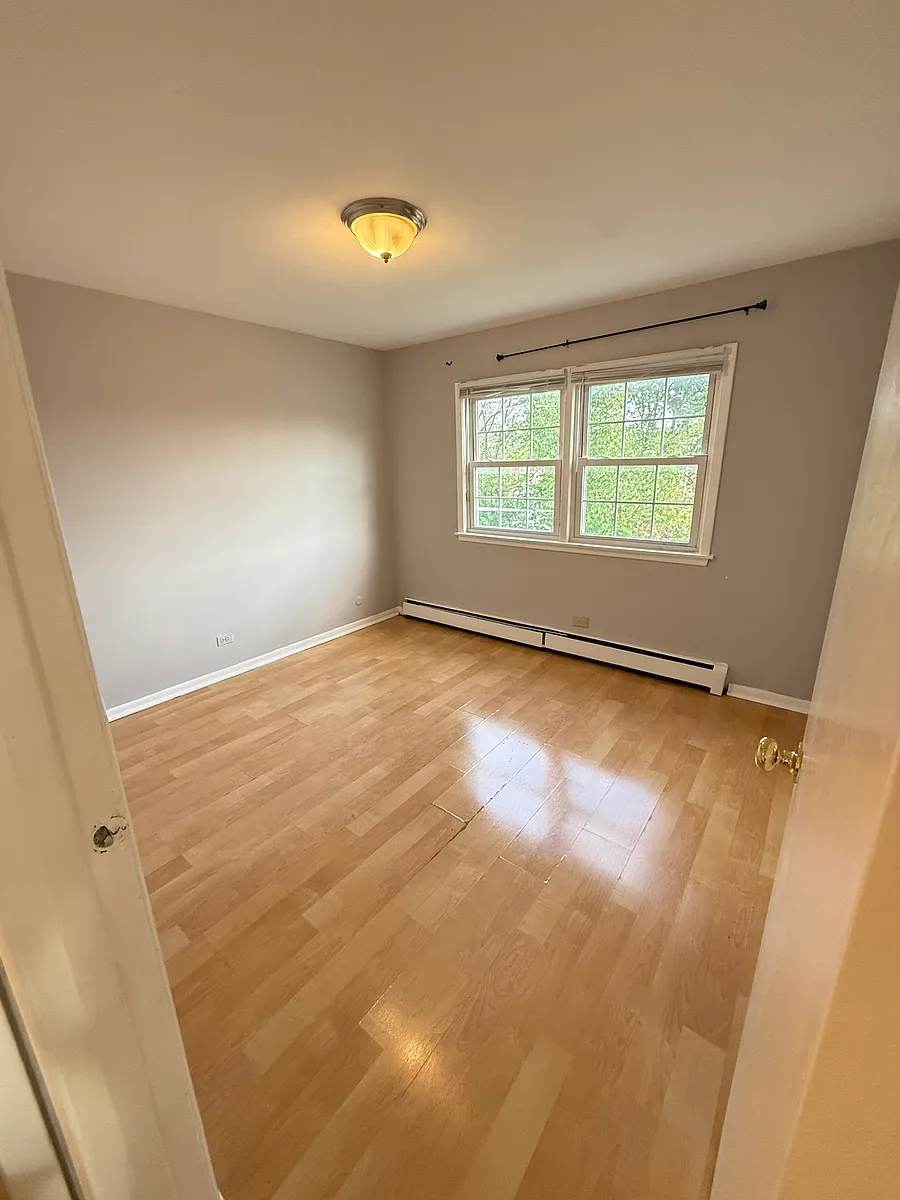 Building Photo - 4337 Prescott Ave #2C
