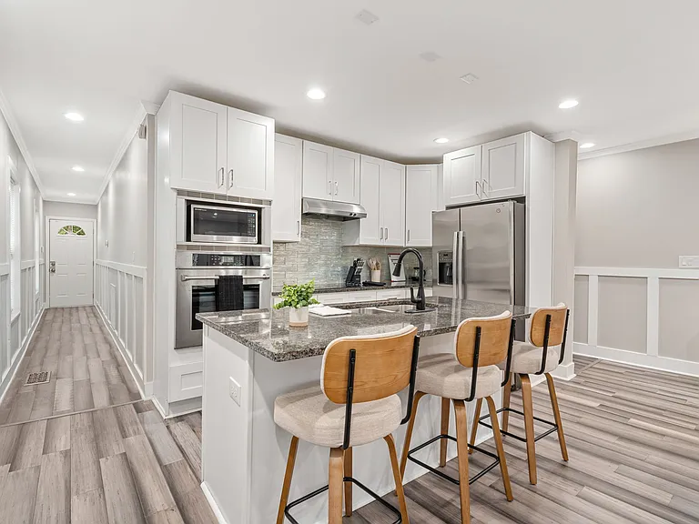 1409 Bridges Ave SW — Photo 29