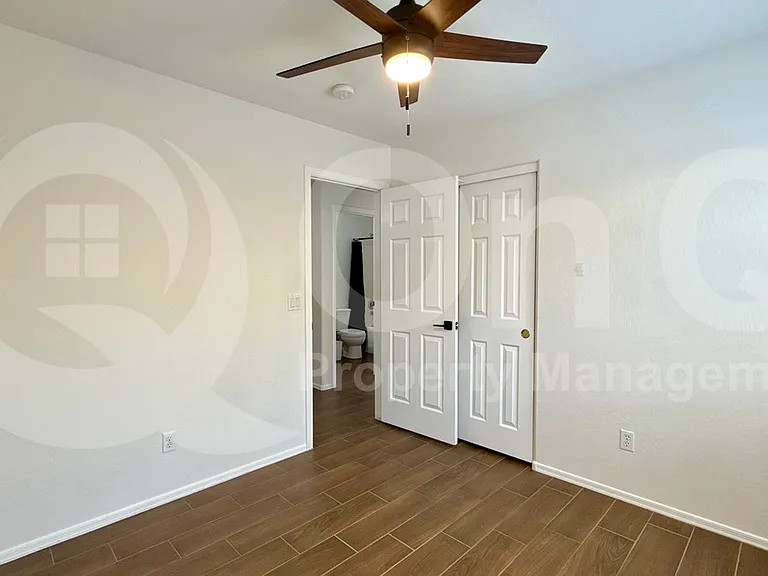17241 W Apache St — Photo 12
