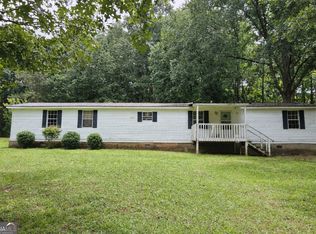 74 Holly Dr, Carrollton, GA 30116