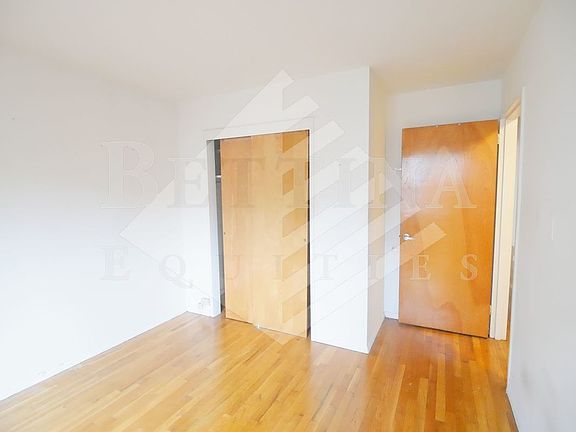 4th image of 70 E 12th St APT 8A