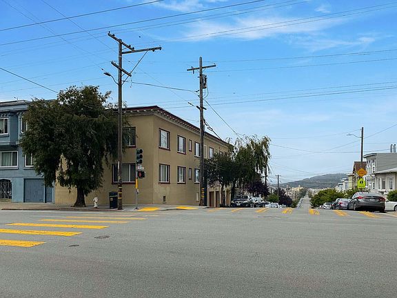 2nd image of 791 18th Ave