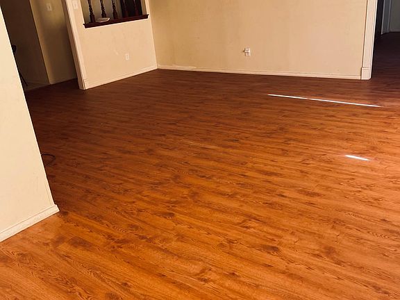 4th image of 2120 Taxco Dr