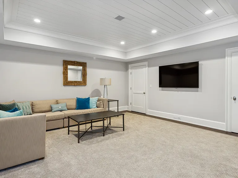 29 Wood Edge Ct — Photo 34