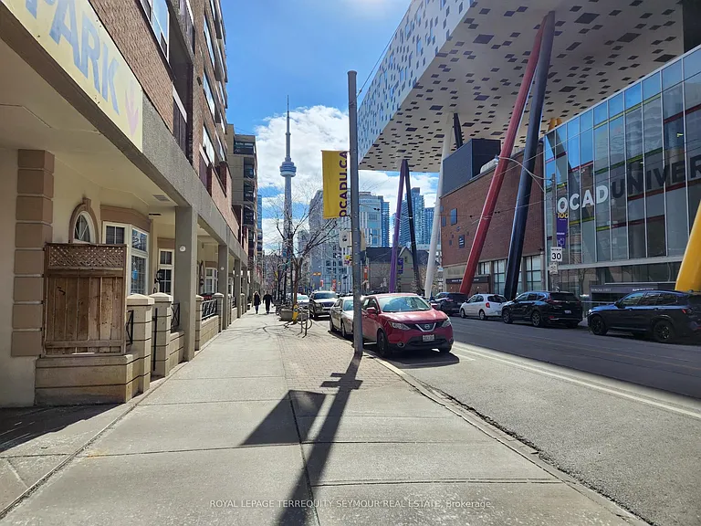 103 McCaul St #47 — Photo 28