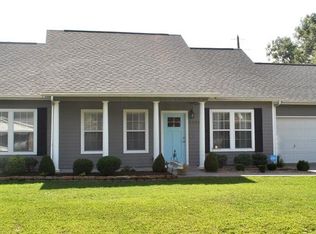 2205 Sue St, El Campo, TX 77437