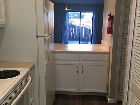 4th image of 1504 Crestone Ave APT C
